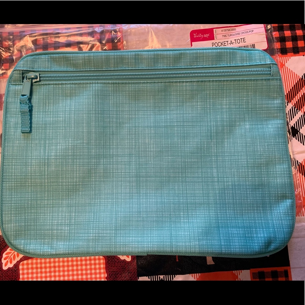 Thirty one Pocket a tote Turquoise